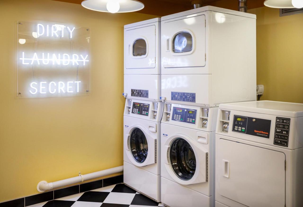 Lylo Auckland Hotel Exteriör bild Laundry room at the Standard East Village